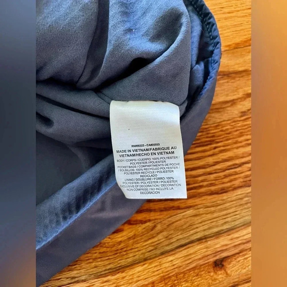 NIKE shield women’s zip up sporty jacket size small - blue - Picture 8 of 12